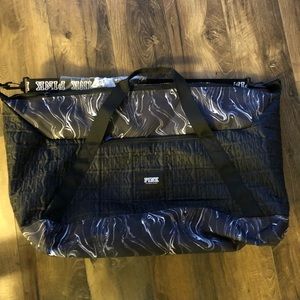 victoria secret pink holdall